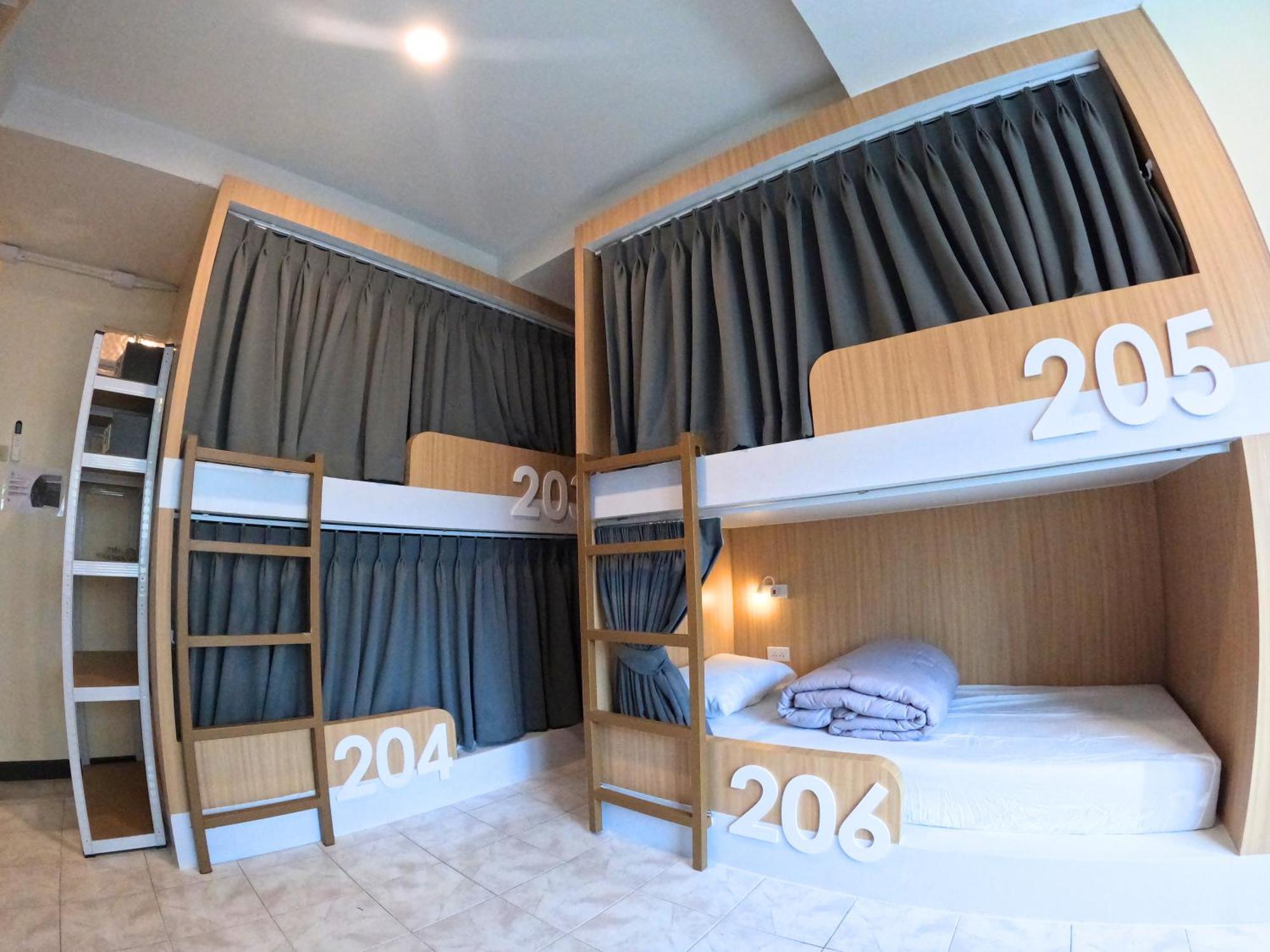 Kpop Hostel Karon Exterior photo