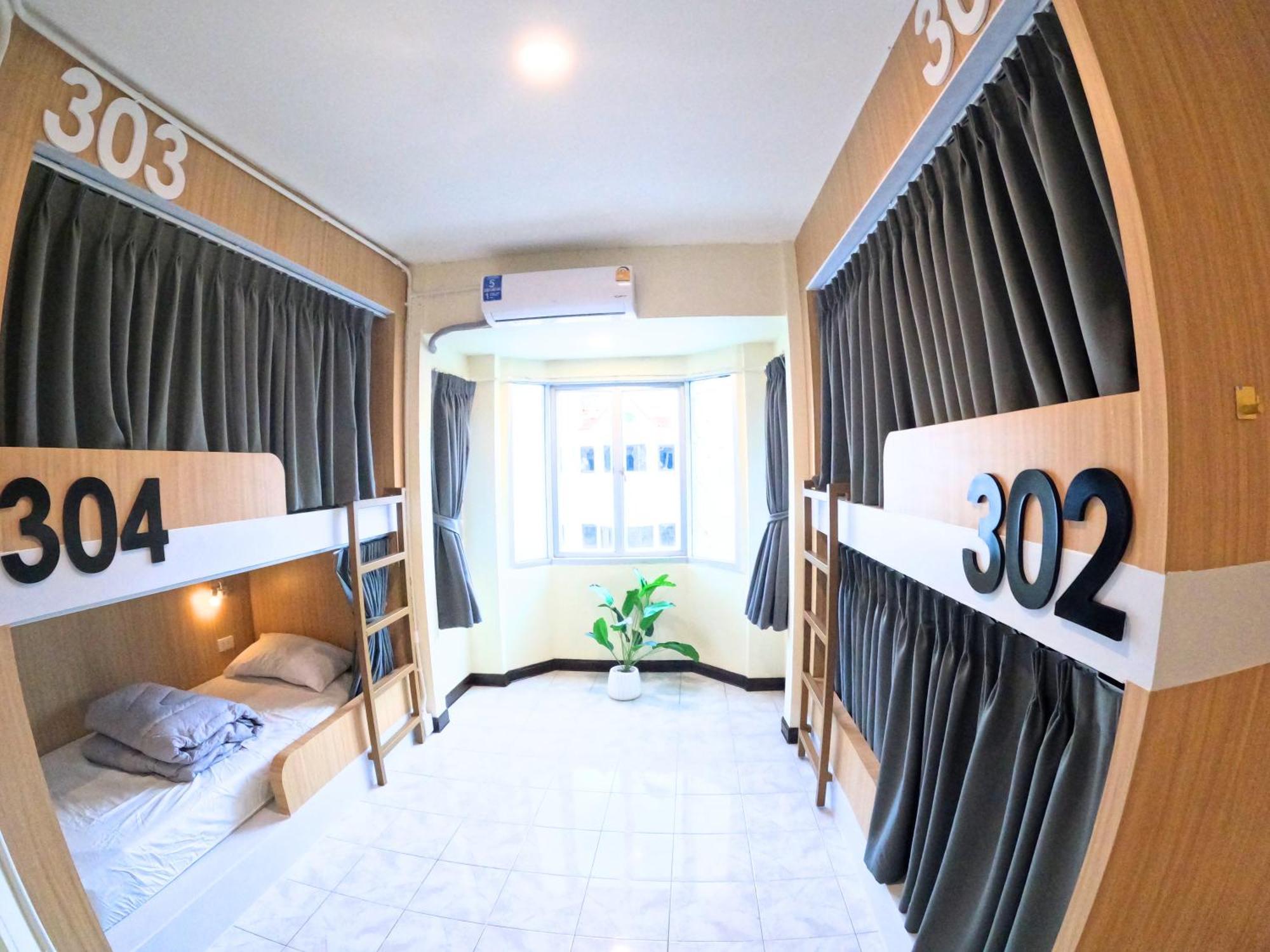 Kpop Hostel Karon Exterior photo