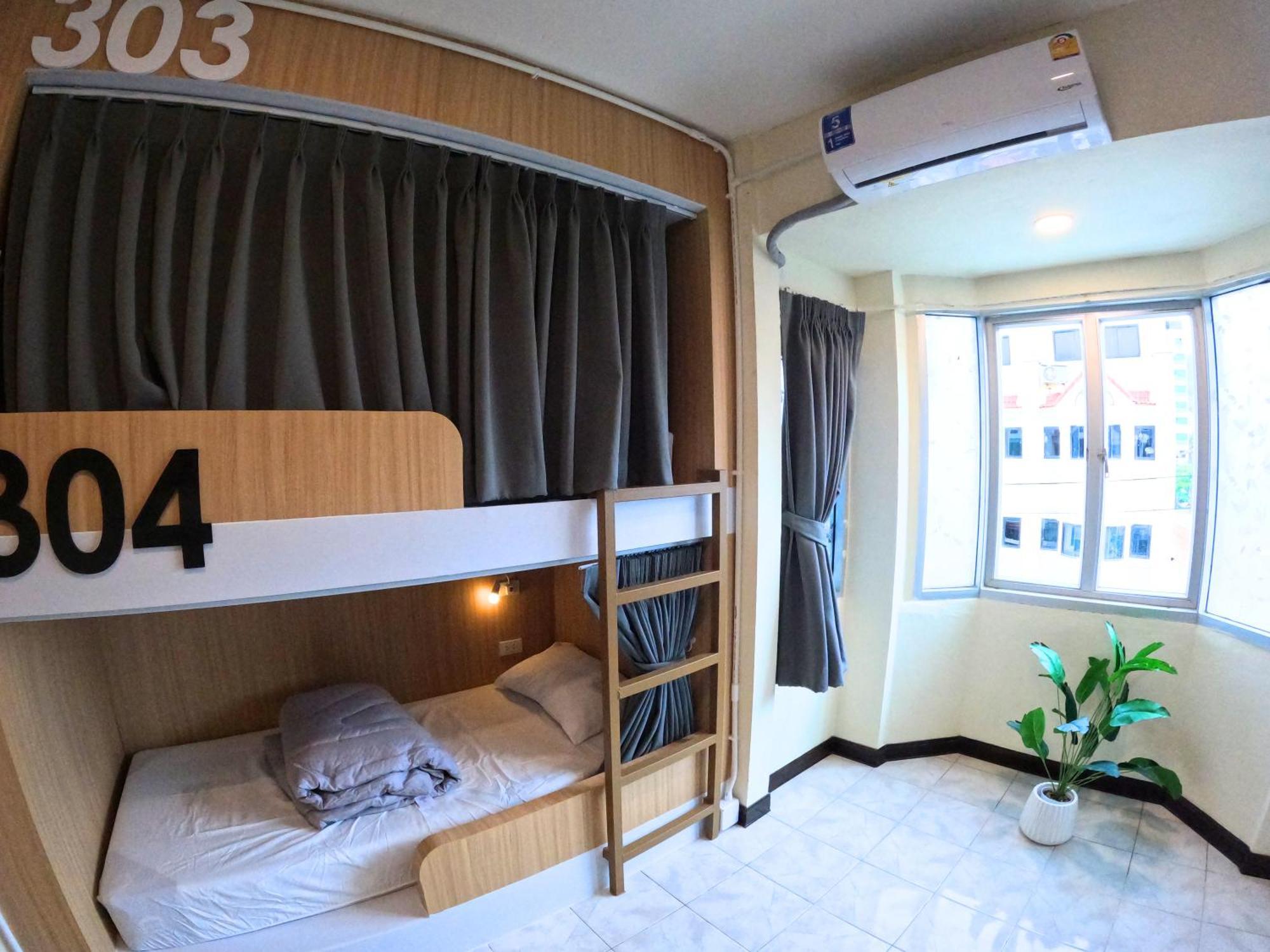 Kpop Hostel Karon Exterior photo